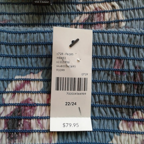 Lane Bryant Floral Wide Leg Smocked Jumpsuit Blue Pink NWT Size 22/24 - Picture 6 of 12